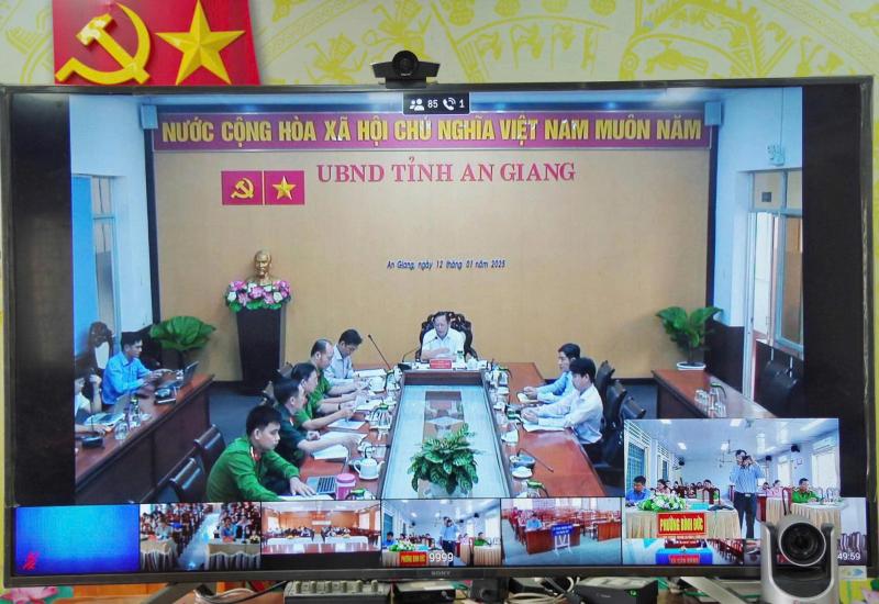 PHƯỜNG BÌNH ĐỨC DỰ HỘI NGHỊ TRỰC TUYẾN QUÁN TRIỆT CHỦ TRƯƠNG VIỆC LẬP DANH SÁCH CỬ TRI, IN THẺ CỬ TRI PHỤC VỤ CÔNG TÁC BẦU CỬ ĐẠI BIỂU QUỐC HỘI KHÓA VI VÀ ĐẠI BIỂU HĐND CÁC CẤP NHIỆM KỲ 2026 - 2031