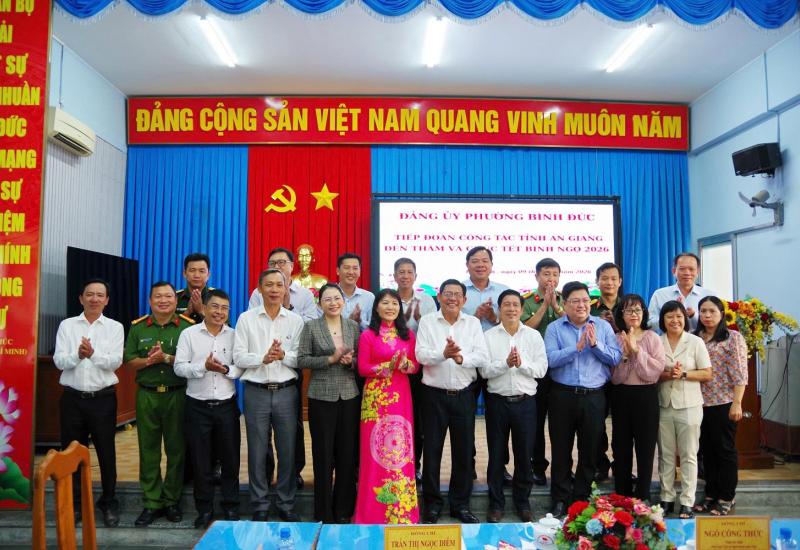 CHUC TET